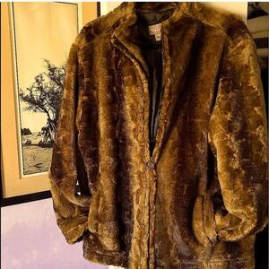 Tanjay Vintage Faux-Fur Jacket